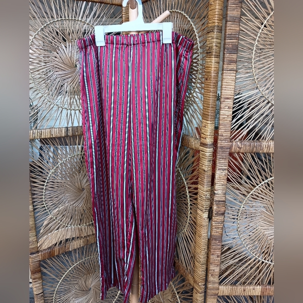 Chaps Striped Red Women's Satin Material Pajamas Set_Med - Picture 5 of 6